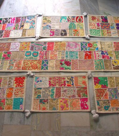 barmer table runner set