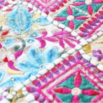 Barmer round table runner