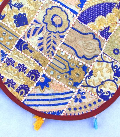 Barmer Round Table runner