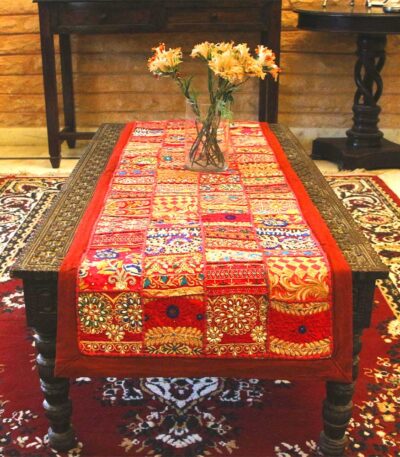 Barmer table runner
