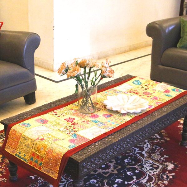 Barmer table runner